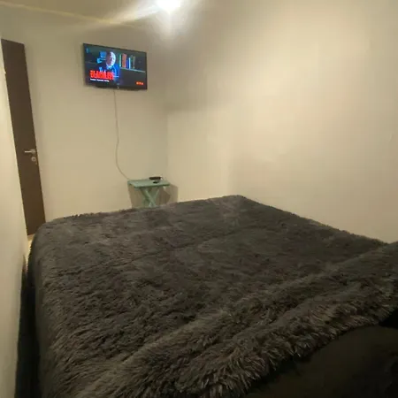 Lindo Dormitorio En Depto Las Condes / Estacionamiento Santiago Exterior photo