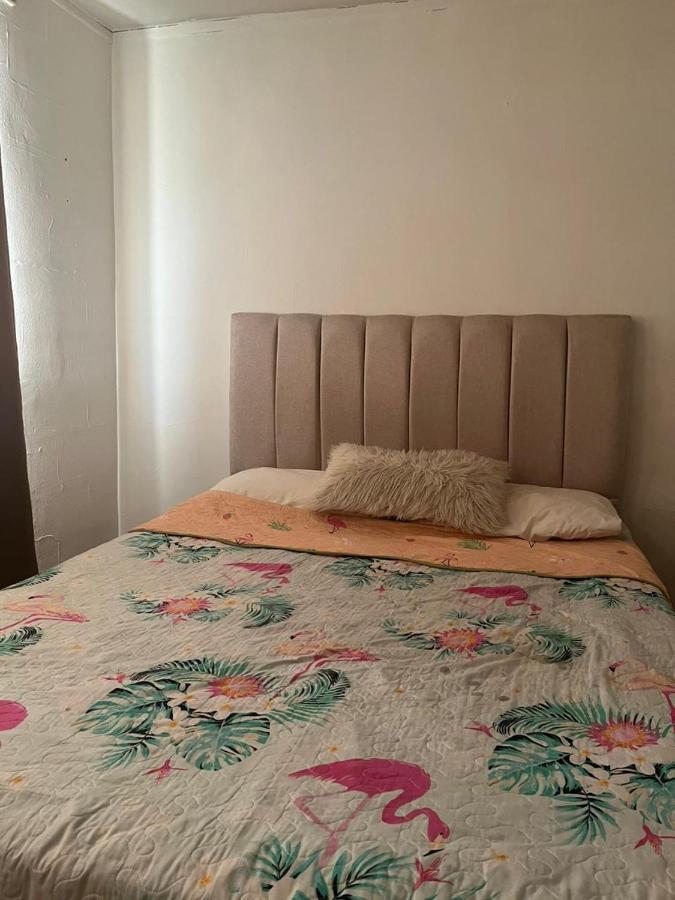 Lindo En Depto Condes / Estacionamiento Apartment Santiago